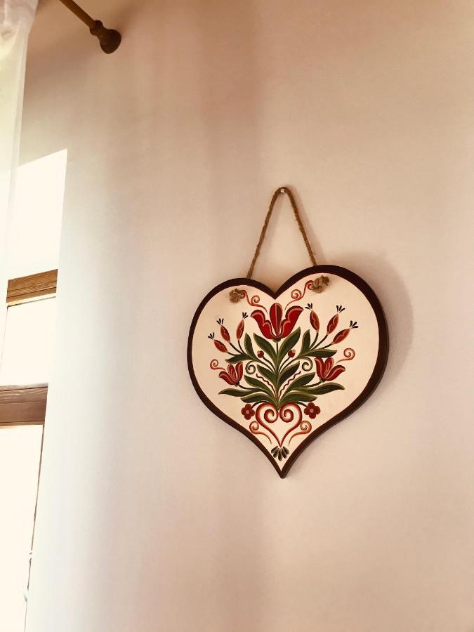 Katica Vendeghaz Hotel Tarcal Bagian luar foto