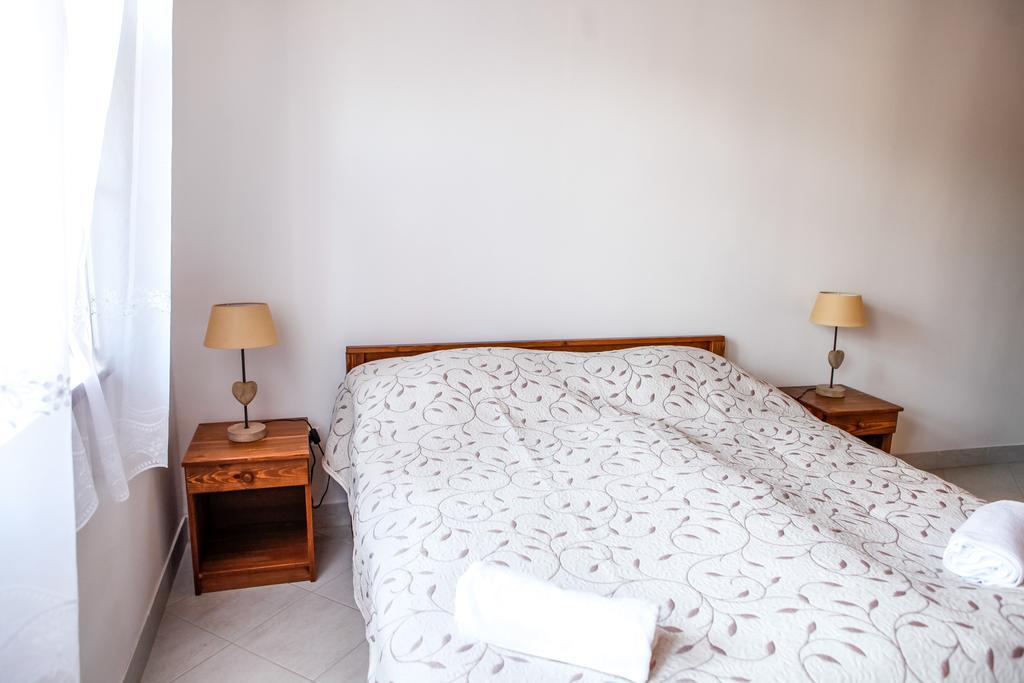Katica Vendeghaz Hotel Tarcal Ruang foto